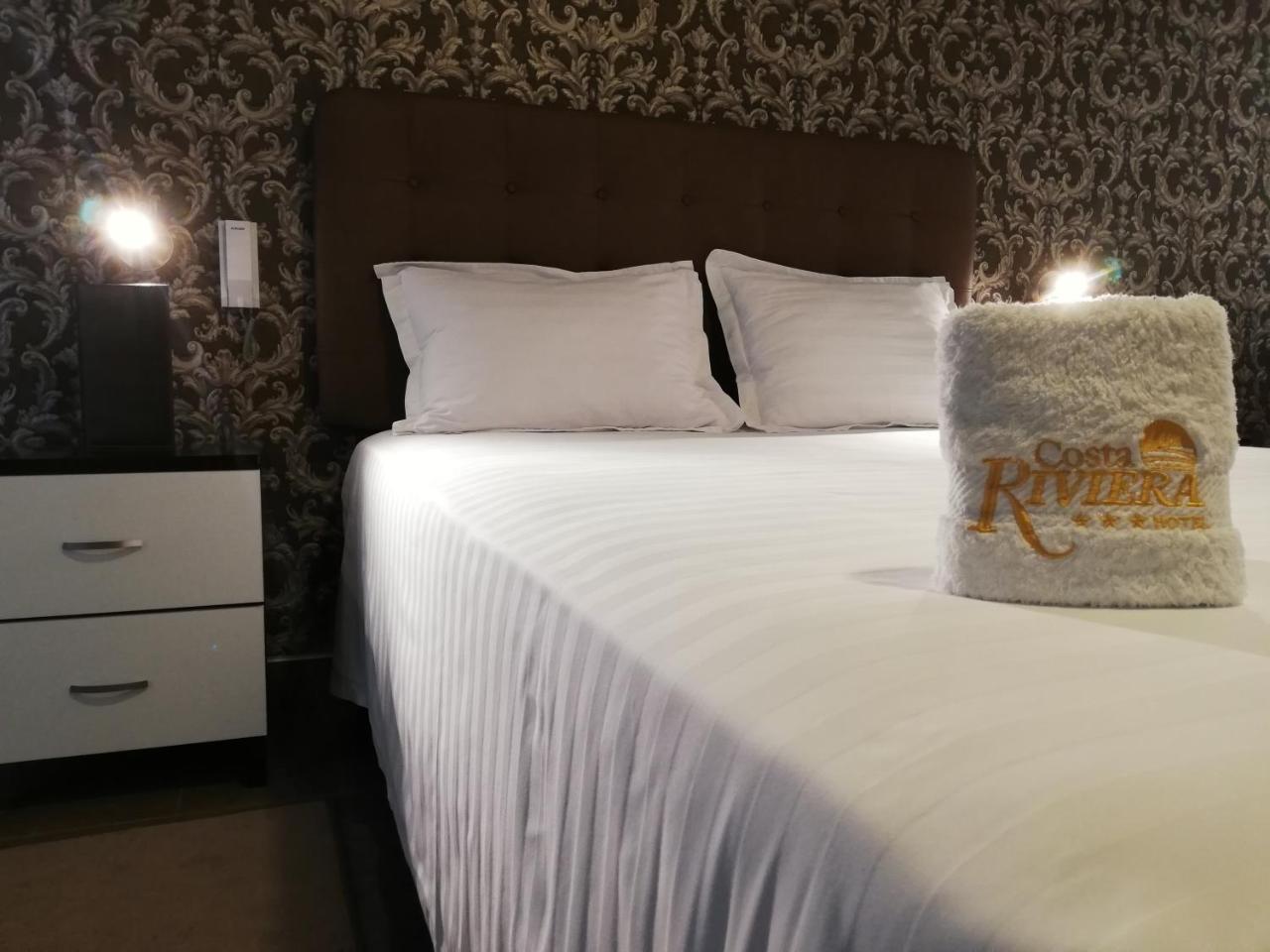Hotel Costa Riviera Mala Екстер'єр фото