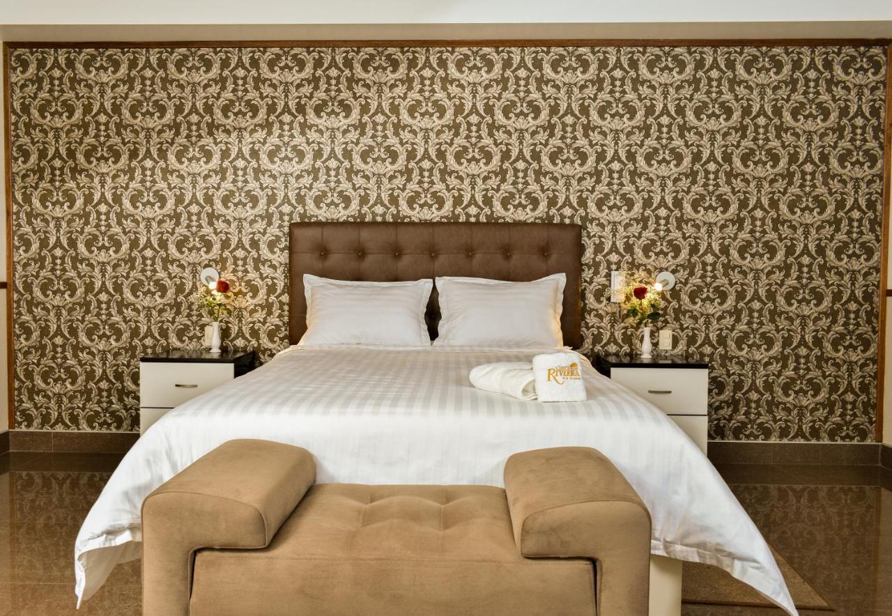 Hotel Costa Riviera Mala Екстер'єр фото